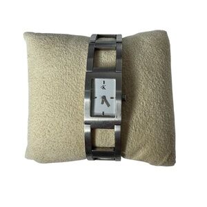 Women's Calvin Klein Retangular white dial stainless‎ steel Quartz Watch